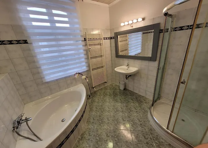 Haus Am Annahuette - Fuer Bis Zu 6 Personen * Schipkau